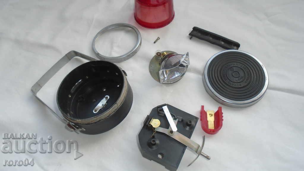 LAMPĂ - DOI LUMINI - RUSĂ - 6 LAMPĂ - DOI LUMINI - RUSĂ - 6