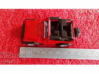 Μεταλλικό τζιπ