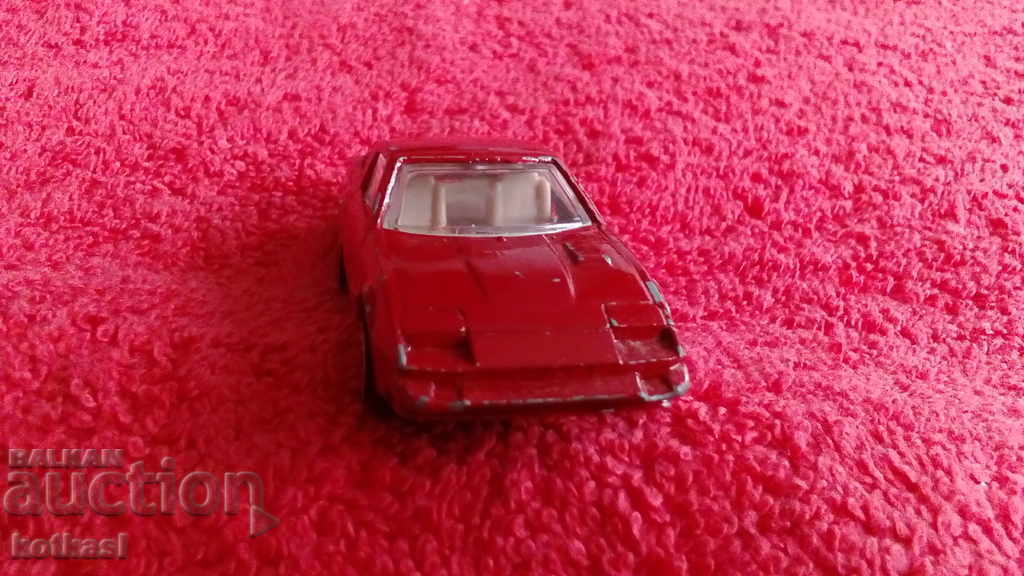 Auction Old small metal car Auction Old small metal car