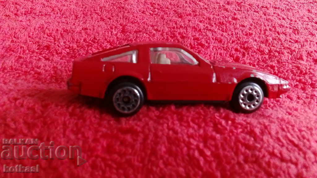 Delivery of Old small metal car Delivery of Old small metal car