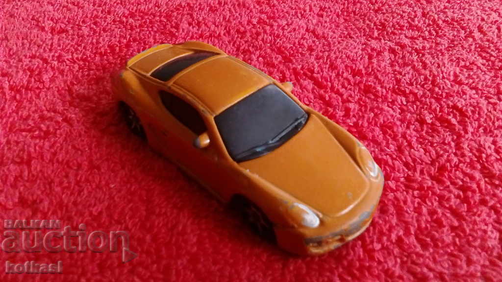 Maisto Porsche Cayman S Old Metal Car - 7 Maisto Porsche Cayman S Old Metal Car - 7