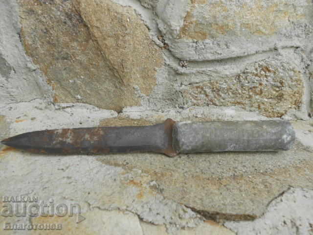 Old dagger ww1 - 6 Old dagger ww1 - 6