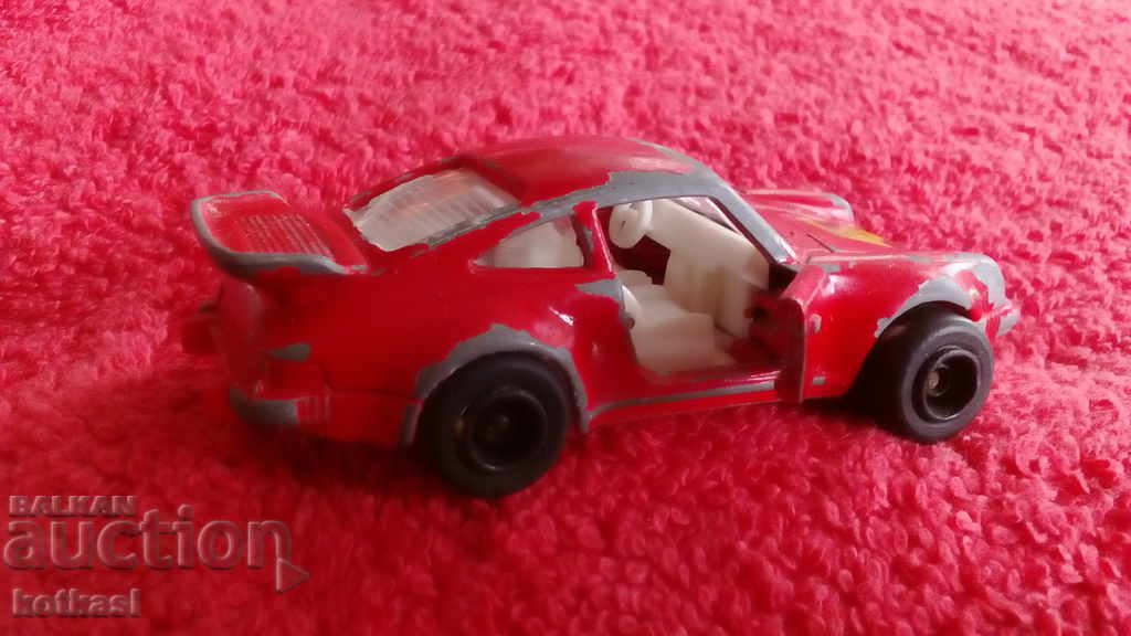 Delivery of Old solid metal car 1/57 MAJORETTE PORSCHE PORSCHE Delivery of Old solid metal car 1/57 MAJORETTE PORSCHE PORSCHE