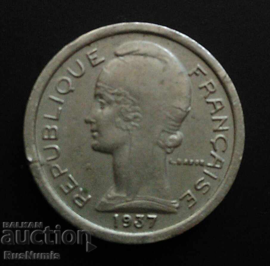 Γαλλικό τηλεφωνικό διακριτικό από το 1937 με τιμή 3.00 BGN | € 1.53 Γαλλικό τηλεφωνικό διακριτικό από το 1937 με τιμή 3.00 BGN | € 1.53