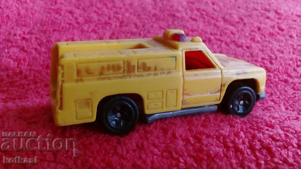 Delivery of Old small car Thailand HOT WHEELS 1974 Delivery of Old small car Thailand HOT WHEELS 1974