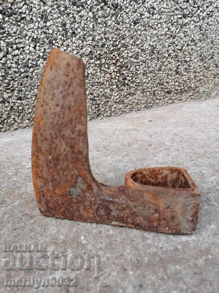 Auction Old ax with marker chopper ax without sap Auction Old ax with marker chopper ax without sap