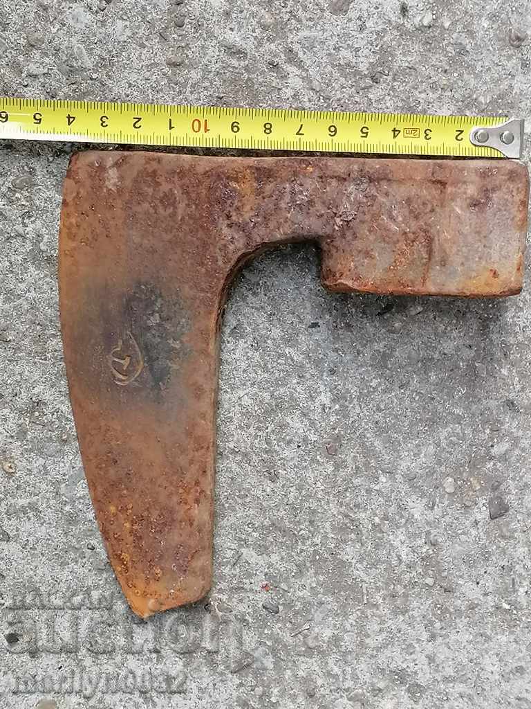 Old ax with marker chopper ax without sap - 5 Old ax with marker chopper ax without sap - 5