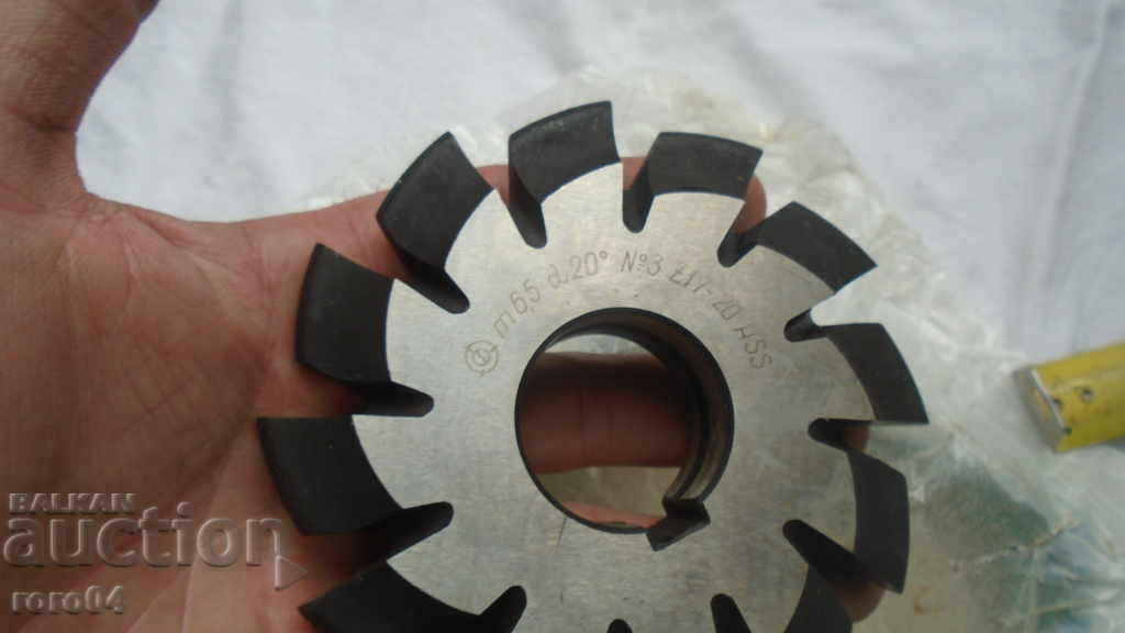 DISC CUTTER MILLS - NEW - 5 DISC CUTTER MILLS - NEW - 5