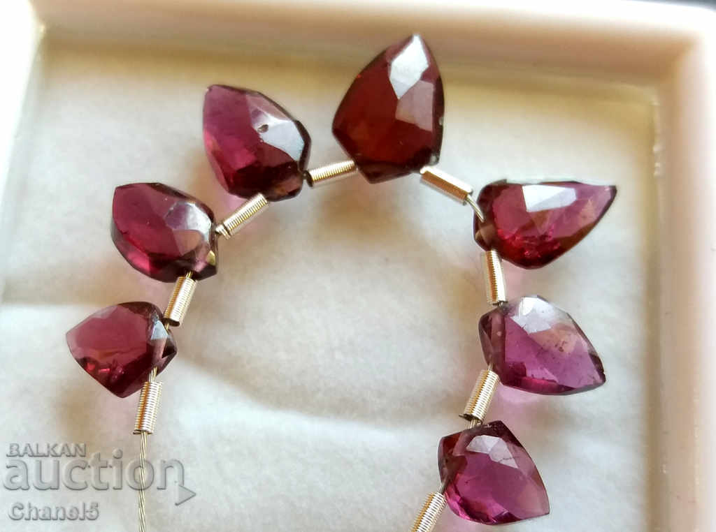 Auction NATURAL GRANTS - 2 pcs RODONITE - 1.75 carats (91) Auction NATURAL GRANTS - 2 pcs RODONITE - 1.75 carats (91)