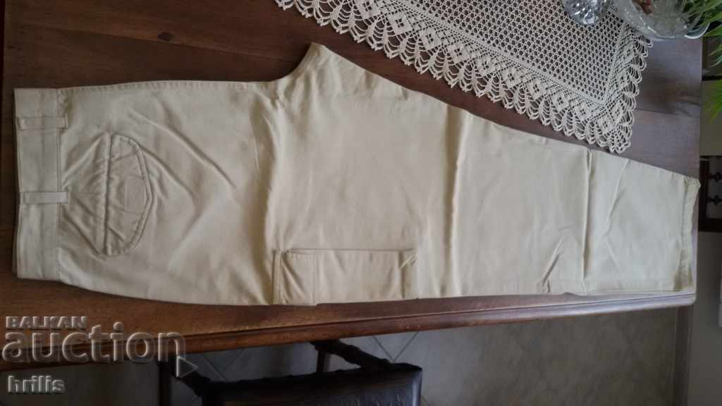 Licitație PANTALONI BĂRBAȚI SPORTY-ELEGANTI - UMBERTO LUCCI Licitație PANTALONI BĂRBAȚI SPORTY-ELEGANTI - UMBERTO LUCCI