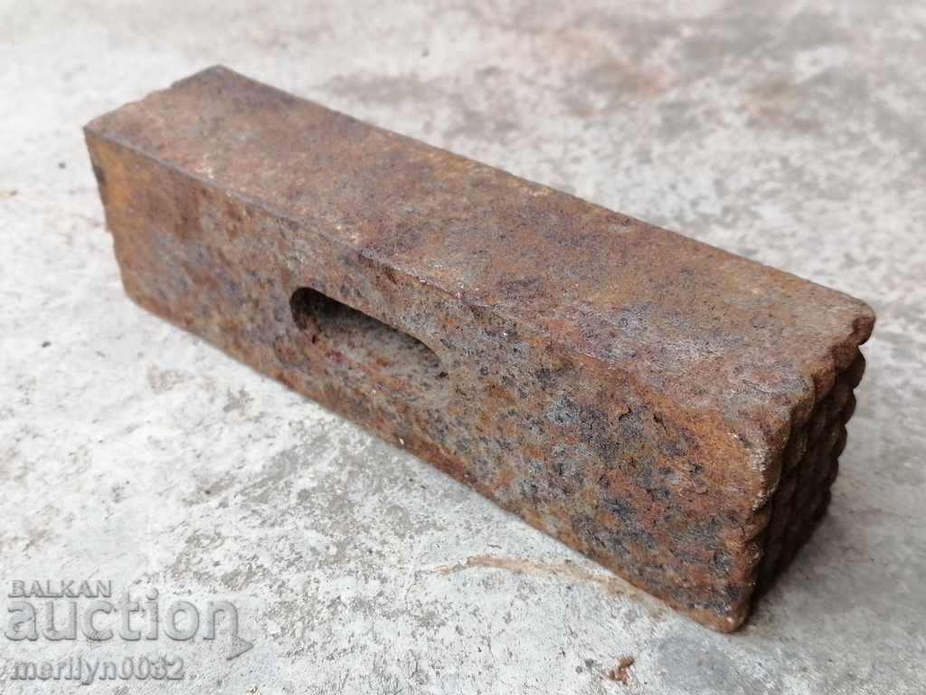 Old hammer hammer, ax, torso, young, torcum, lom with price 41.00 BGN | € 20.96 Old hammer hammer, ax, torso, young, torcum, lom with price 41.00 BGN | € 20.96