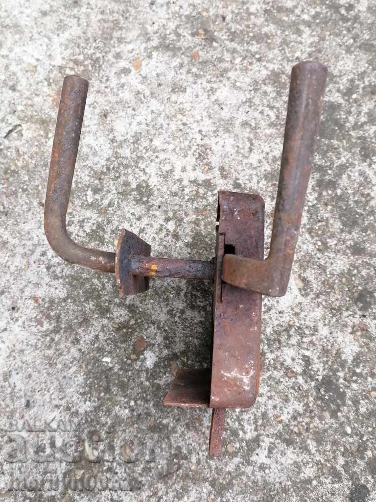 Auction  Old lock without a key, latch from the beginning of the 20th century