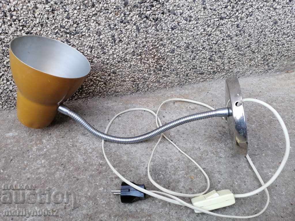 Доставка на Настолна нощна лампа лампион НРБ 80-те години Доставка на Настолна нощна лампа лампион НРБ 80-те години