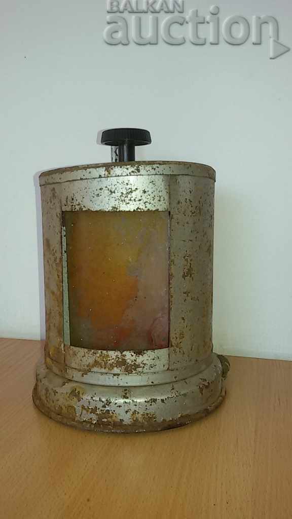 photo lamp flashlight for washing photos with price 21.00 BGN | € 10.74 photo lamp flashlight for washing photos with price 21.00 BGN | € 10.74