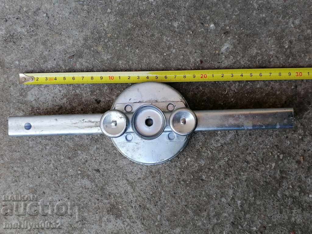 An old machine, a closing machine for jars in the 1980s - 7 An old machine, a closing machine for jars in the 1980s - 7