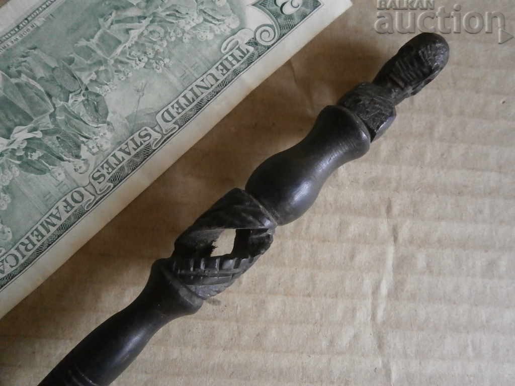 Delivery of cigarette butt figurine Delivery of cigarette butt figurine