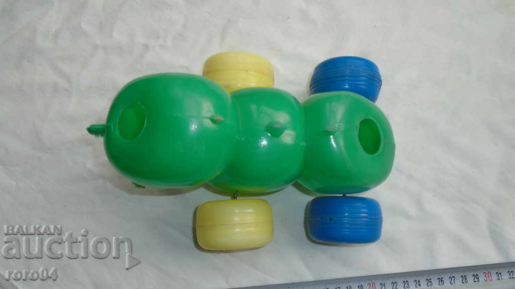 LARGE TOY WITH MISSINGS - 6 LARGE TOY WITH MISSINGS - 6