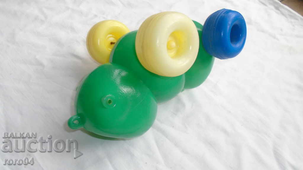 LARGE TOY WITH MISSINGS - 7 LARGE TOY WITH MISSINGS - 7