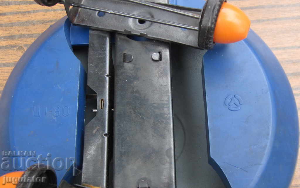 old Russian spaceship cosmos metal toy robot Cyber - 7 old Russian spaceship cosmos metal toy robot Cyber - 7