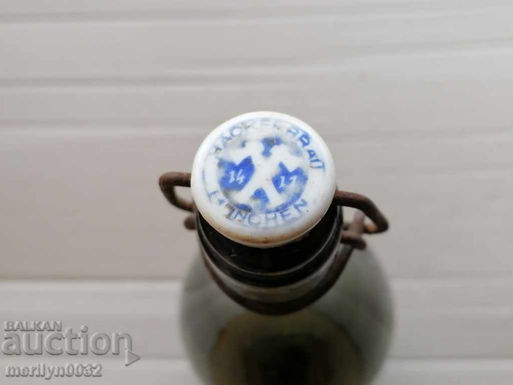 Auction Beer bottle Munchen Munich beer bottle 1 lt liter Auction Beer bottle Munchen Munich beer bottle 1 lt liter