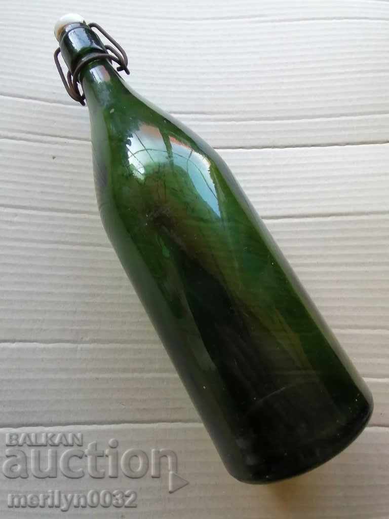 Delivery of Beer bottle Munchen Munich beer bottle 1 lt liter Delivery of Beer bottle Munchen Munich beer bottle 1 lt liter