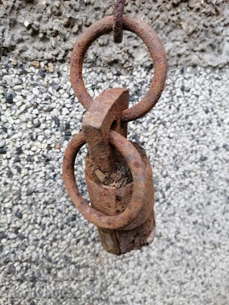 Auction Metal rings, wrought iron for a wagon Auction Metal rings, wrought iron for a wagon