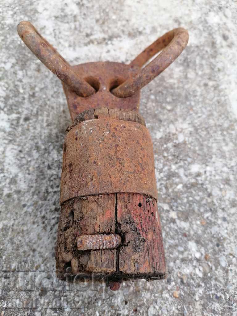 Metal rings, wrought iron for a wagon - 6 Metal rings, wrought iron for a wagon - 6