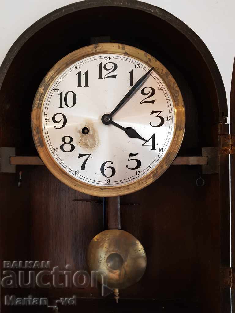 Δημοπρασία Παλιά γερμανικό ρολόι τοίχου Δημοπρασία Παλιά γερμανικό ρολόι τοίχου