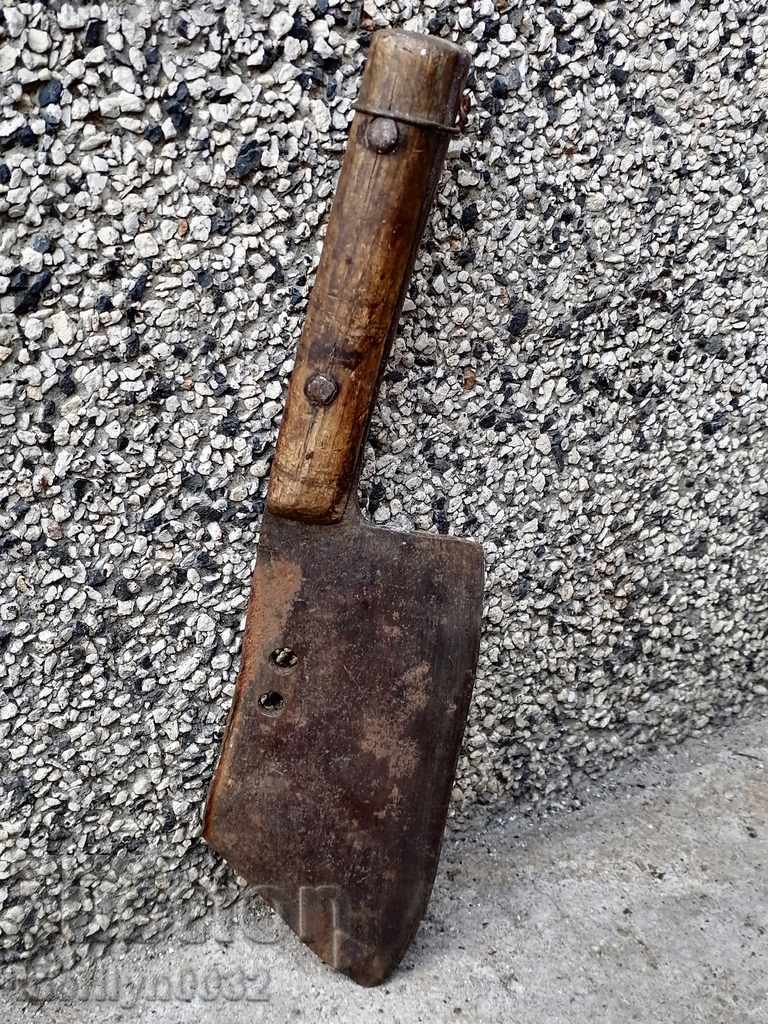 Auction Sutter, top, knife, wrought iron Auction Sutter, top, knife, wrought iron