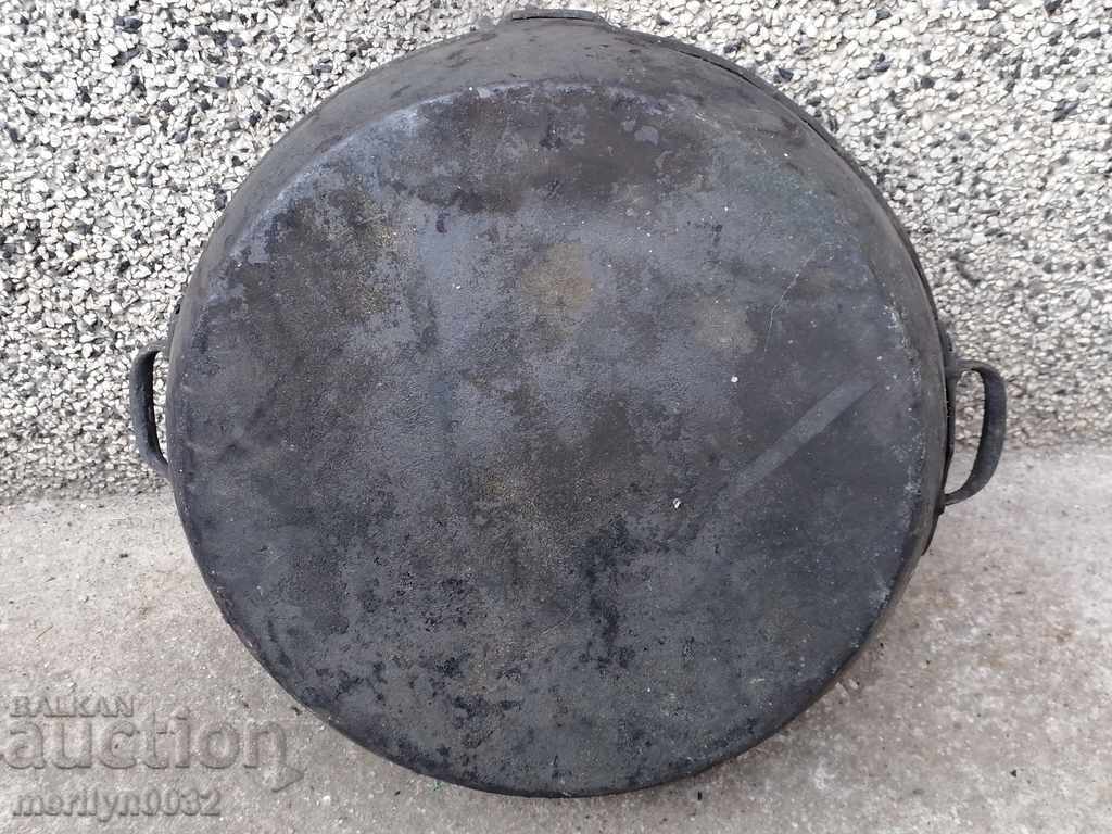 Auction An old copper baking tin tray copper pot Auction An old copper baking tin tray copper pot