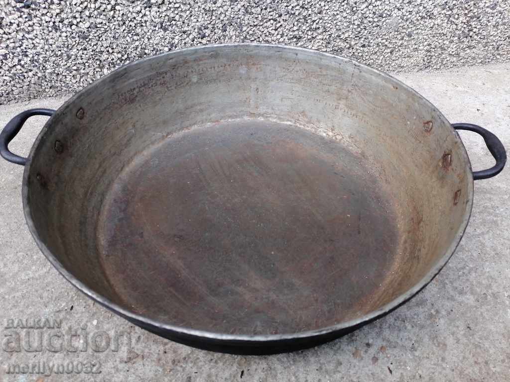 An old copper baking tin tray copper pot with price 83.00 BGN | € 42.44