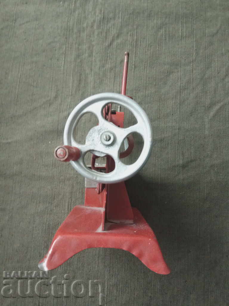 Παιδική ραπτομηχανή / Λαμαρινένιο παιχνίδι - 6 Παιδική ραπτομηχανή / Λαμαρινένιο παιχνίδι - 6