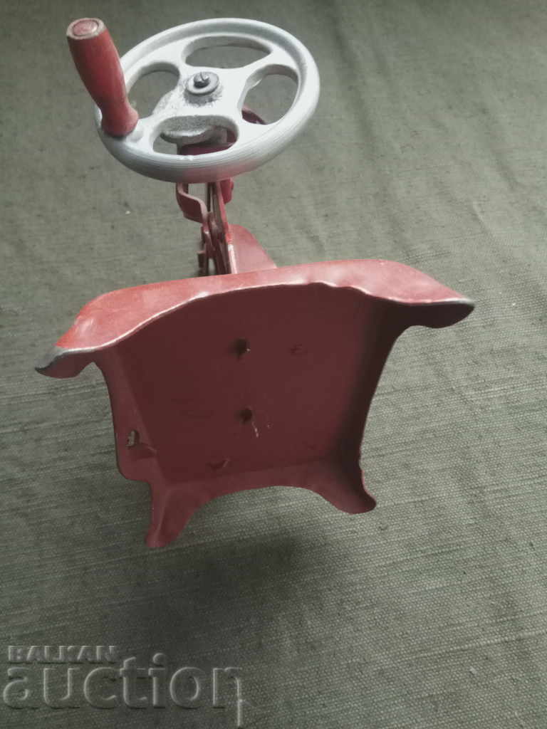 Παιδική ραπτομηχανή / Λαμαρινένιο παιχνίδι - 7 Παιδική ραπτομηχανή / Λαμαρινένιο παιχνίδι - 7