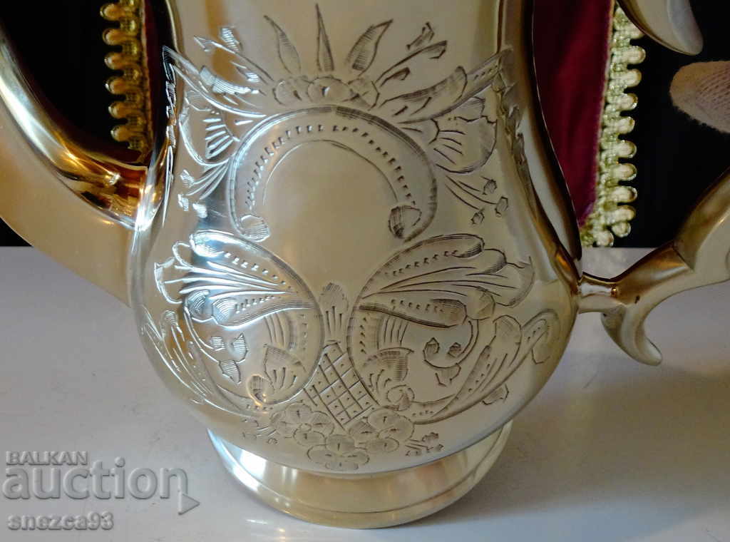 Auction English bronze jug, teapot, baroque, marking Auction English bronze jug, teapot, baroque, marking