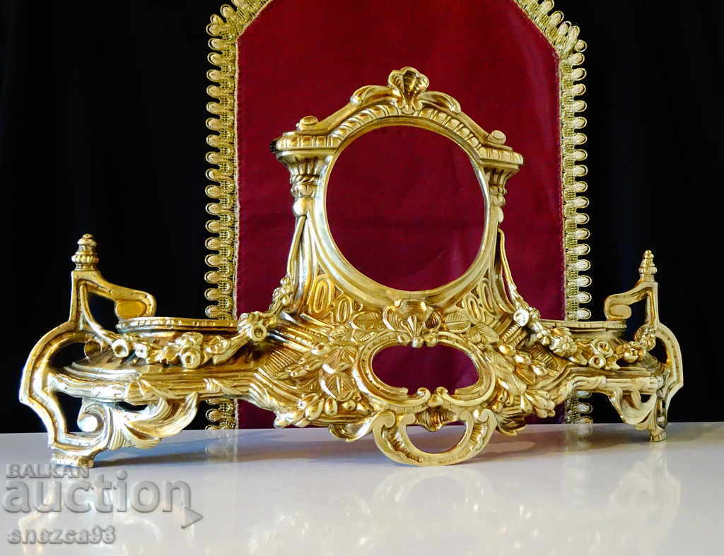 Cadru baroc din bronz pentru oglindă, ceas, mobilier, șemineu.