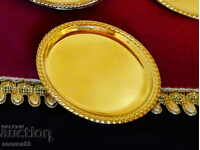 Gold-plated plate for bites, pad, marked.