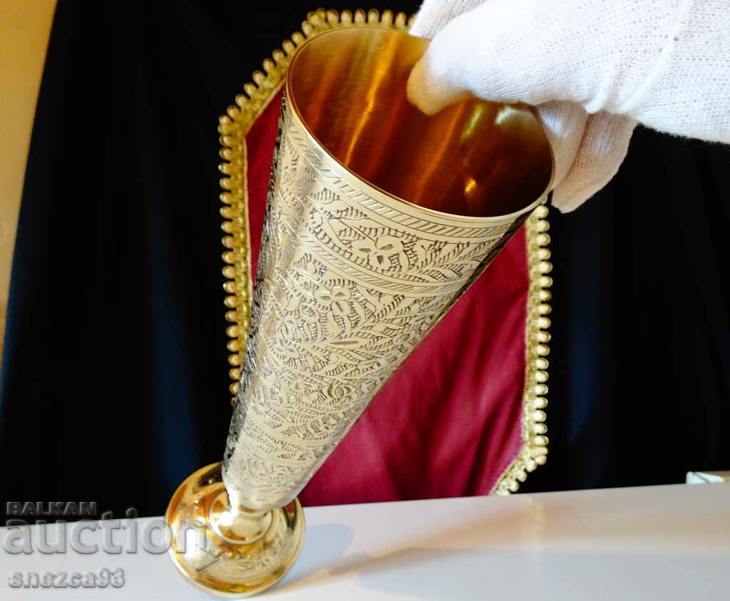Bronze goblet, wine decanter, British India, marked. with price 199.00 BGN | € 101.75