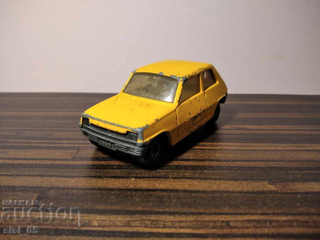Old metal stroller Matchbox MATCHBOX RENAULT 5TL with price 30.00 BGN | € 15.34