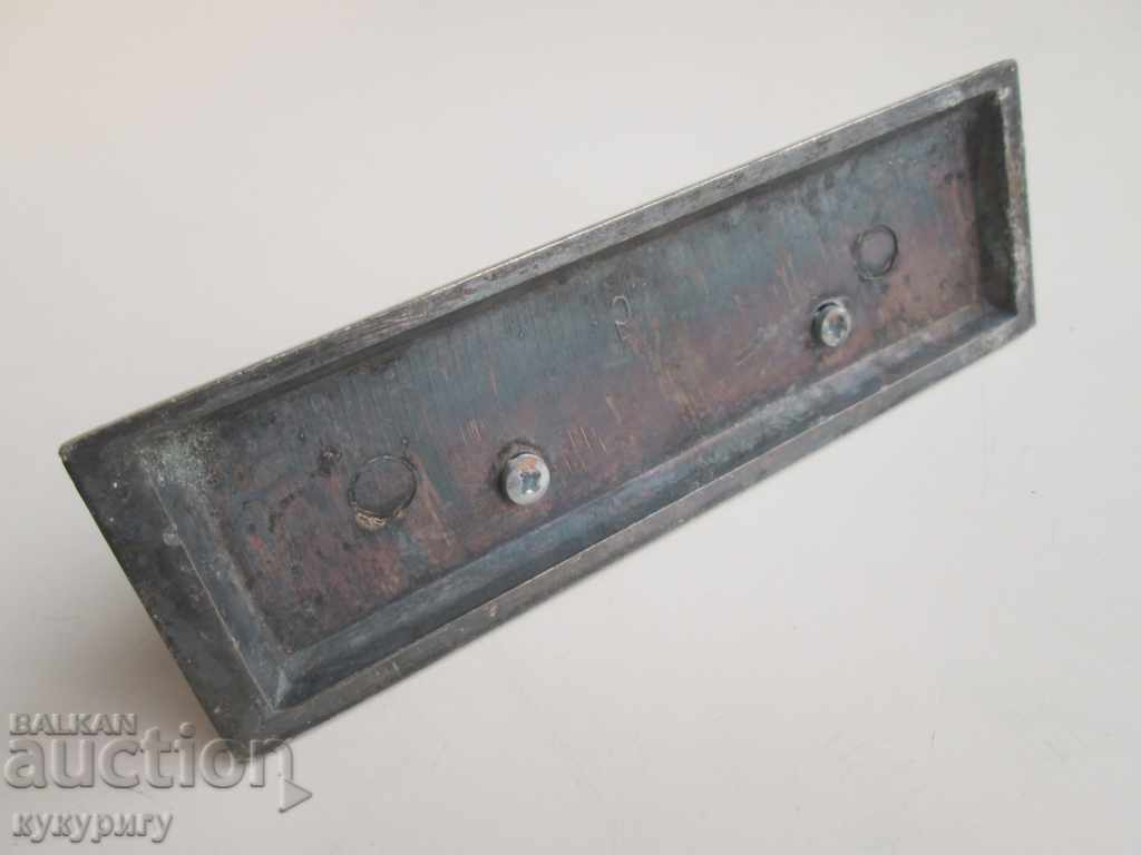 Delivery of Advertising silver-plated metal paperweight bus PROBUS BMC Delivery of Advertising silver-plated metal paperweight bus PROBUS BMC