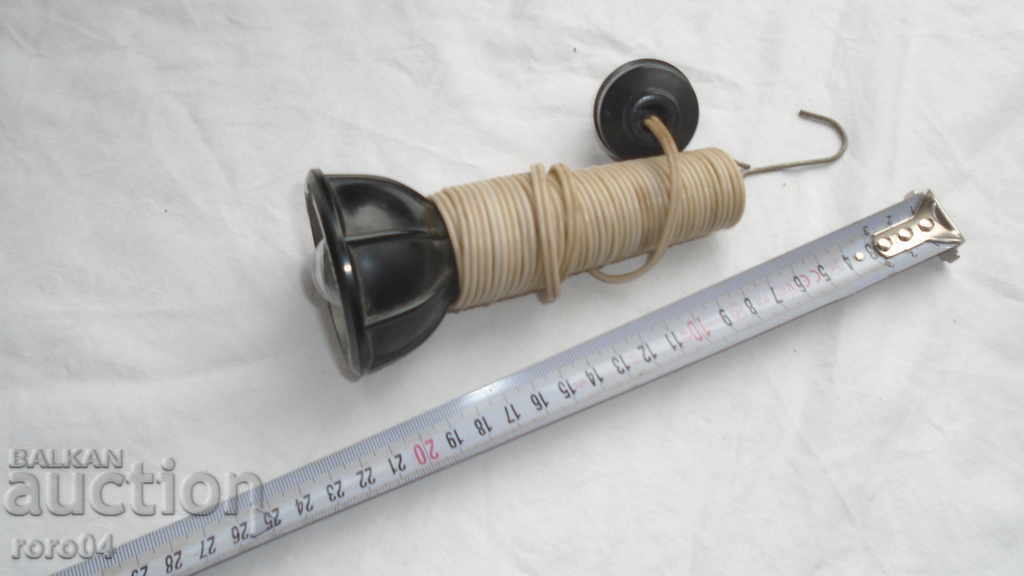 LAMPĂ MOBILĂ AUTO - URSS - BAKELITE - 6 LAMPĂ MOBILĂ AUTO - URSS - BAKELITE - 6