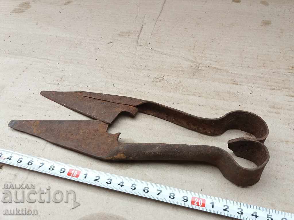 REVIVAL FORGED SHEEP SHEARS - 5 REVIVAL FORGED SHEEP SHEARS - 5