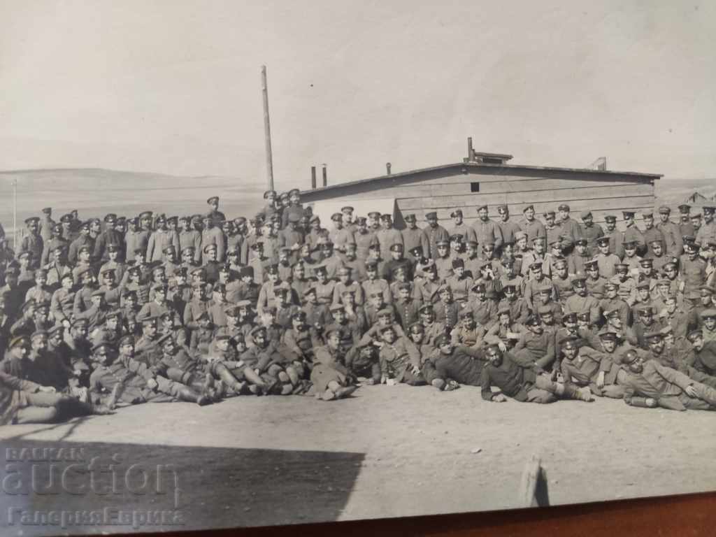 Photo card 23,03,1918 officers uniform. Inscribed with price 19.00 BGN | € 9.71 Photo card 23,03,1918 officers uniform. Inscribed with price 19.00 BGN | € 9.71
