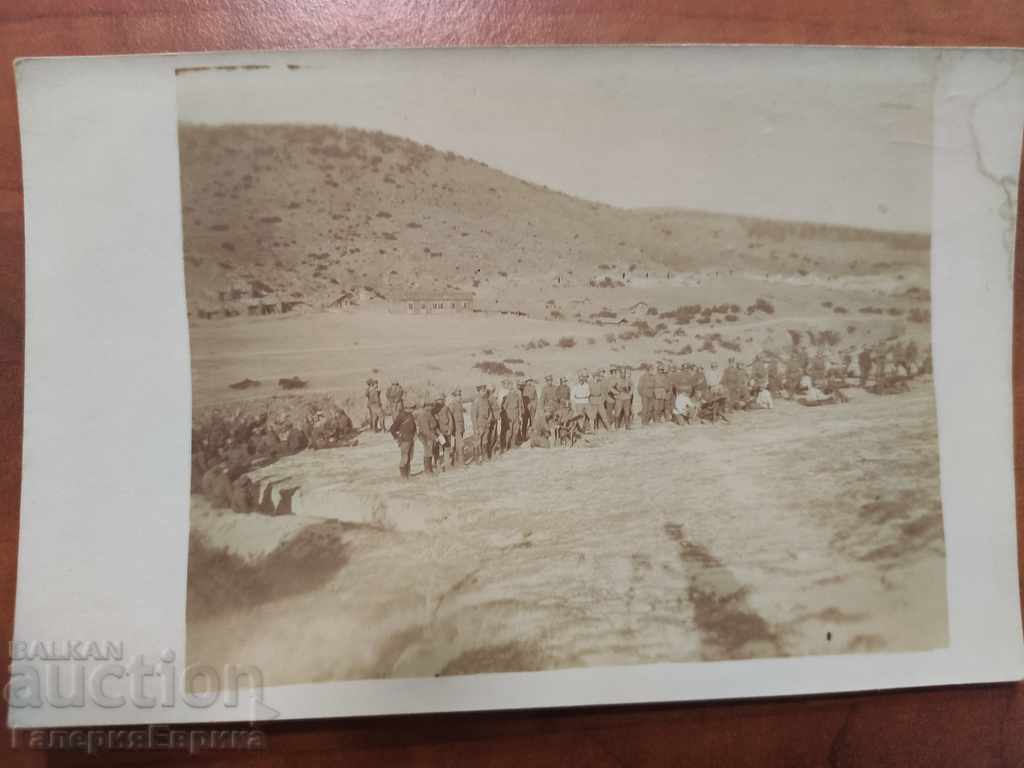 Снимка картичка 25,08,1918г. офицери униформа. Надписана