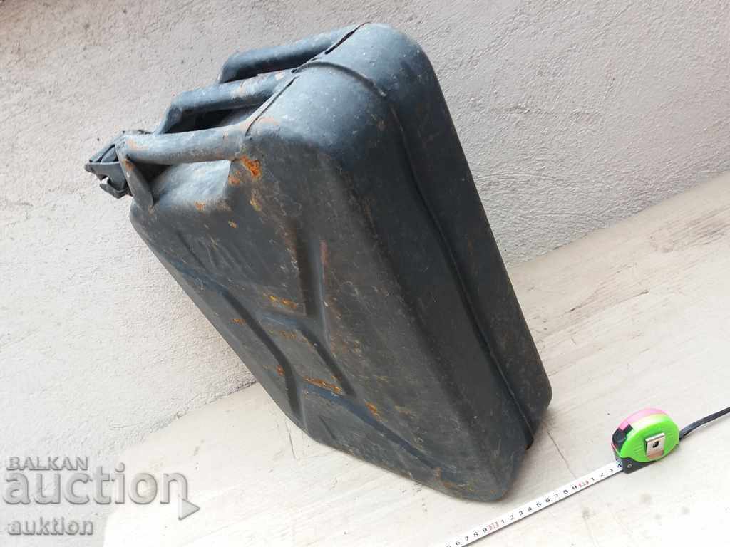 MILITARY METAL FUEL CAN - 20 LITERS - 7 MILITARY METAL FUEL CAN - 20 LITERS - 7