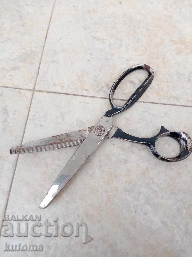Livrarea Foarfece vechi de croitorie pentru țesătura Solingen