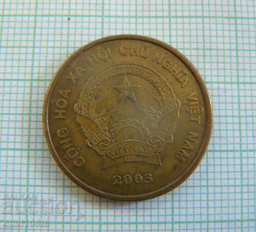 Delivery of 2000 dong 2003 Vietnam Delivery of 2000 dong 2003 Vietnam