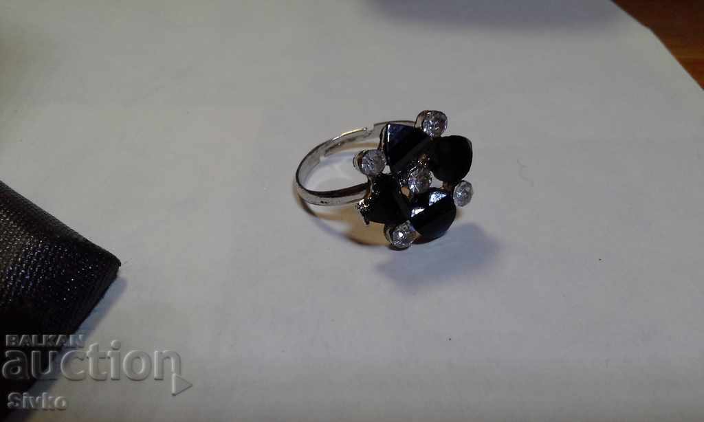 Доставка на Пръстен нов ефектен 1 Доставка на Пръстен нов ефектен 1