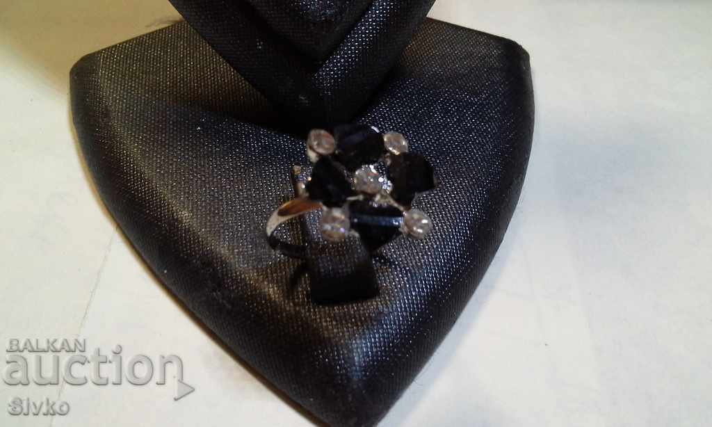 Ring new, eye-catching 2 Ring new, eye-catching 2