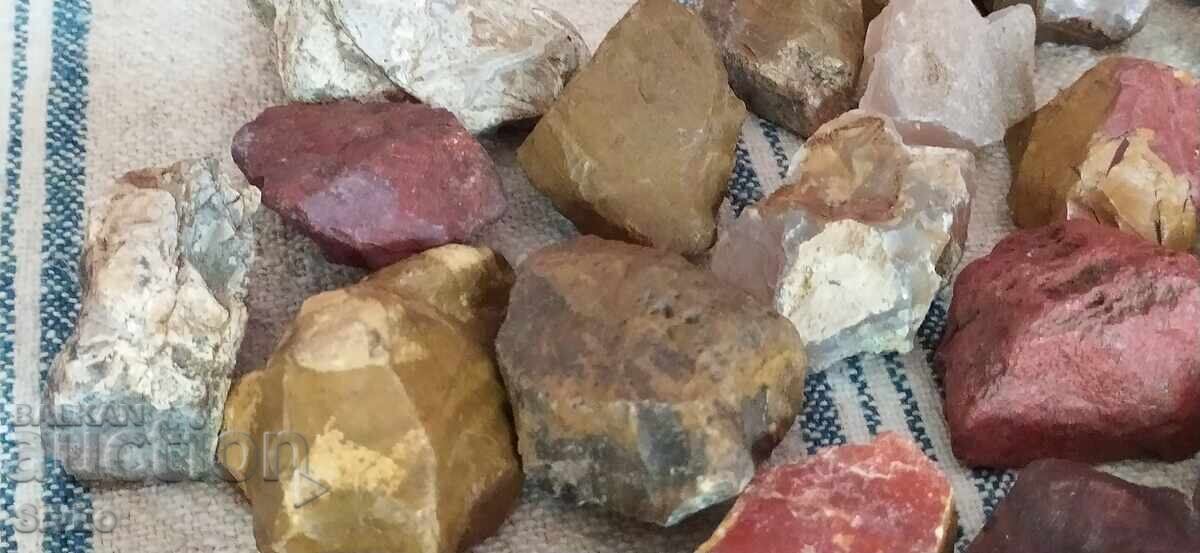 Auction Natural stones minerals lot Auction Natural stones minerals lot