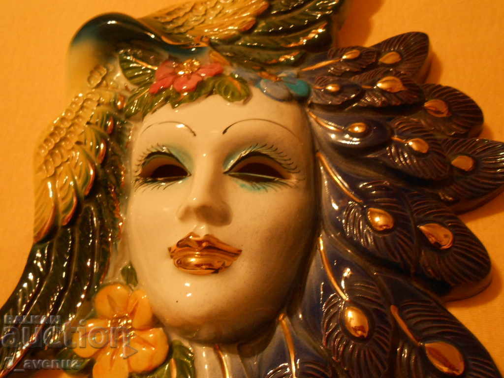 Old large porcelain MASK, very decorative 11.11.2020 Old large porcelain MASK, very decorative 11.11.2020